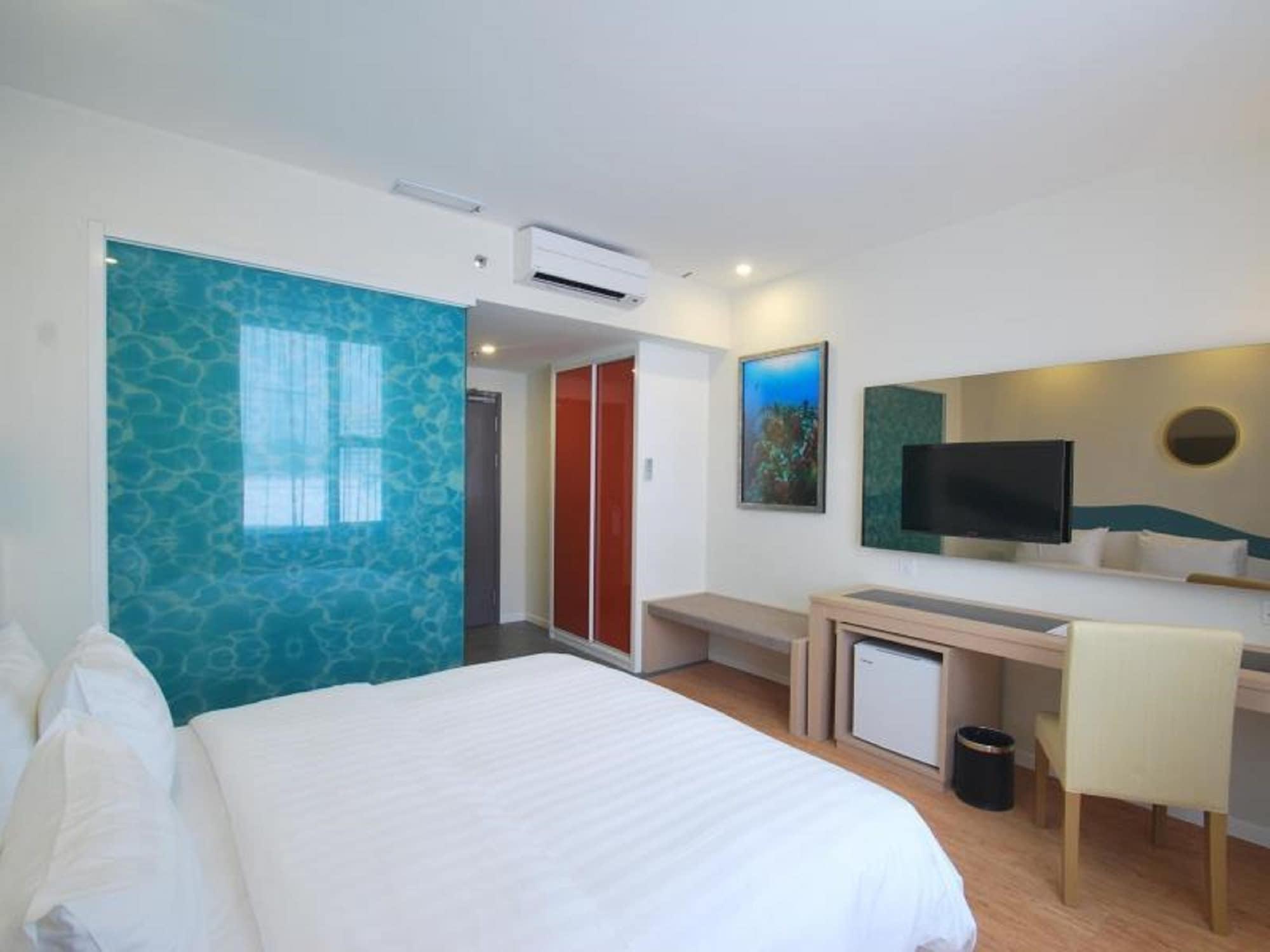 Oceania Hotel Kota Kinabalu Buitenkant foto