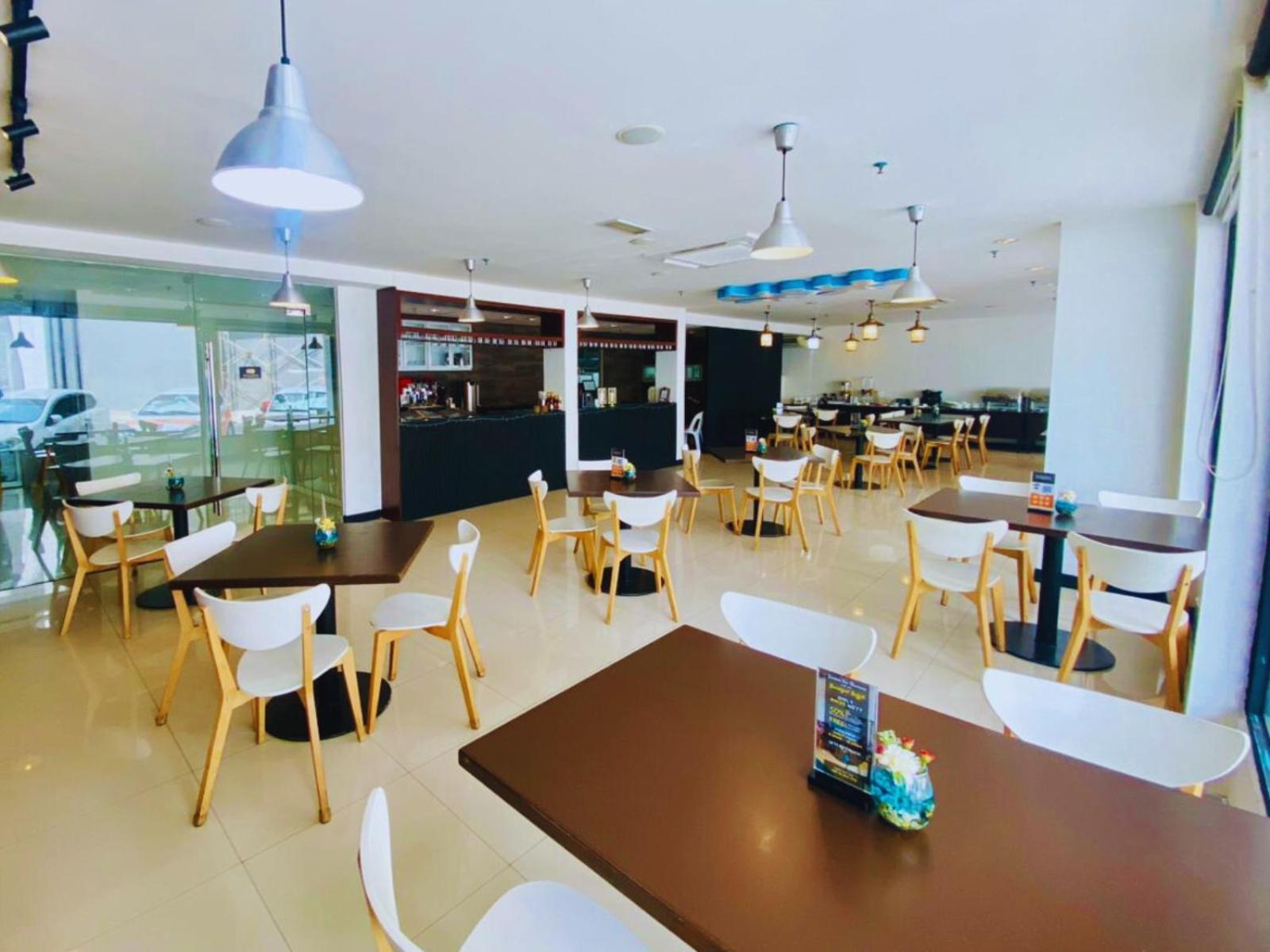 Oceania Hotel Kota Kinabalu Buitenkant foto