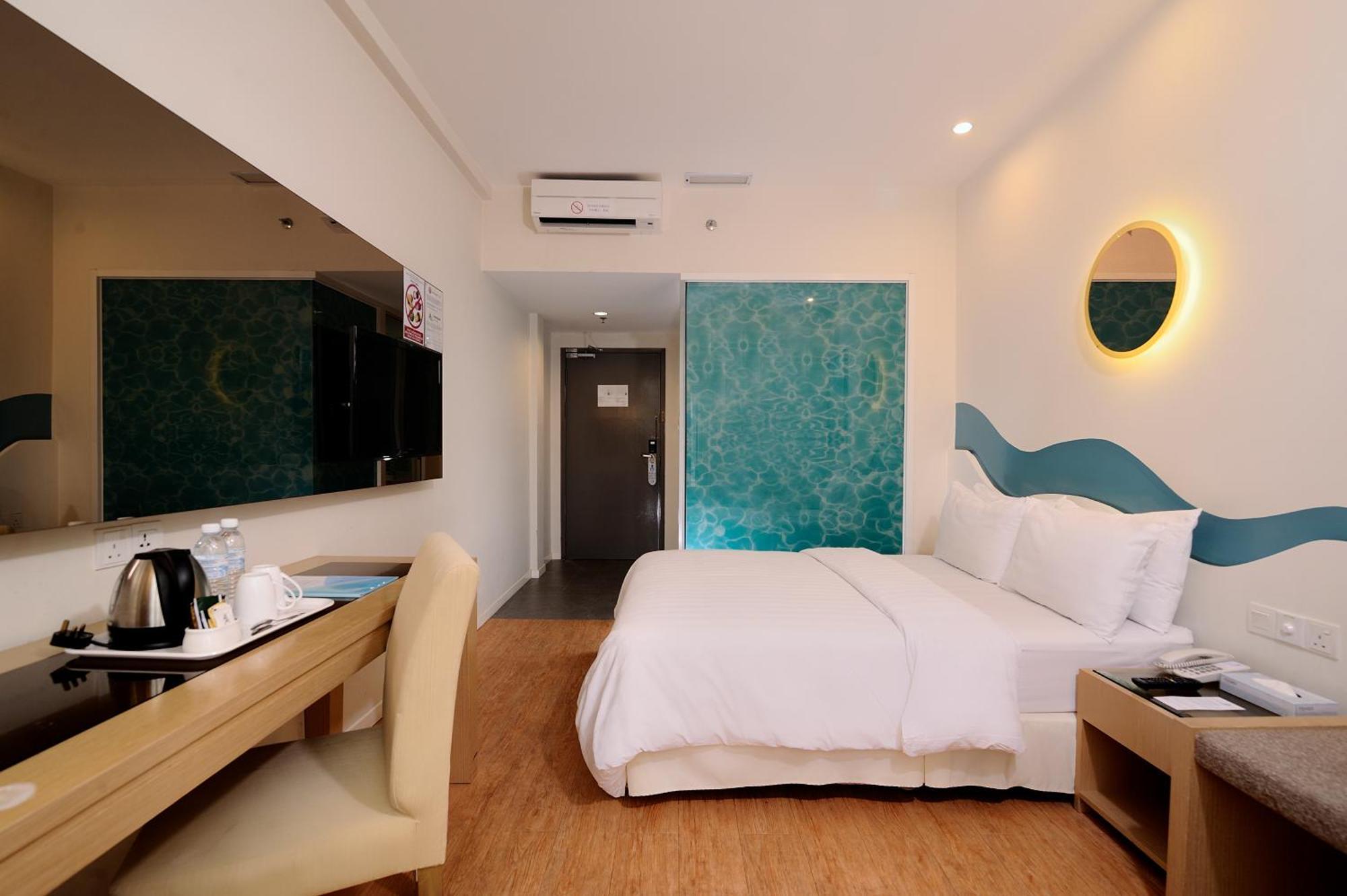 Oceania Hotel Kota Kinabalu Buitenkant foto