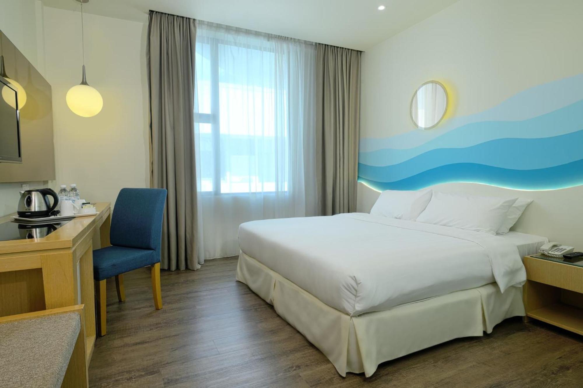 Oceania Hotel Kota Kinabalu Buitenkant foto