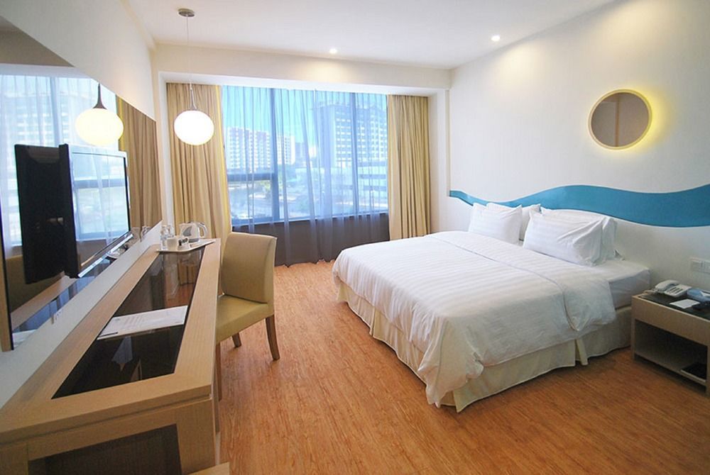 Oceania Hotel Kota Kinabalu Buitenkant foto