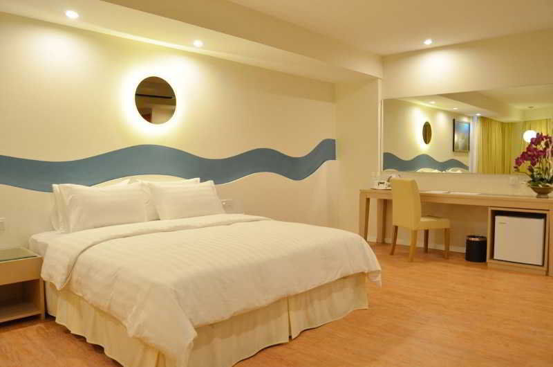Oceania Hotel Kota Kinabalu Buitenkant foto